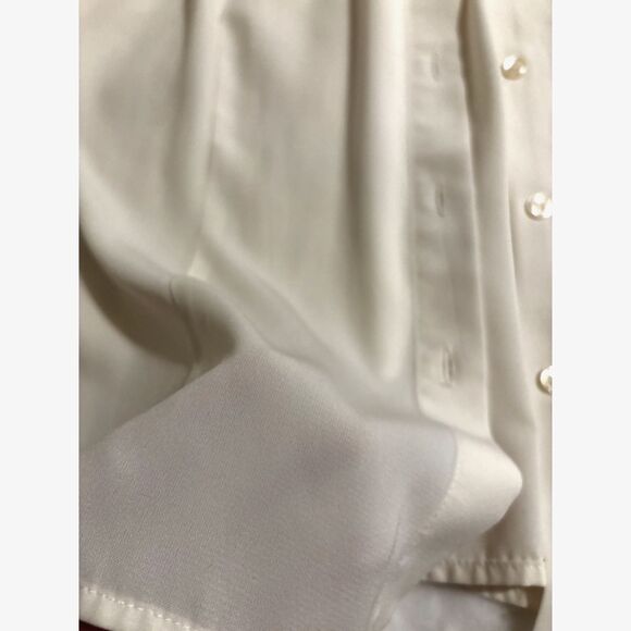 Preston & York 18W Cream Button Down – Quiet Luxury Minimalist Office Chic - Picture 3 of 7